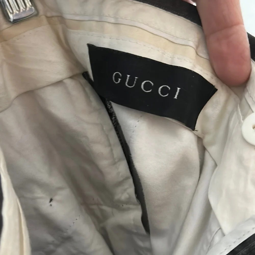 GUCCI wool trousers/slacks. - Picture 3 of 10